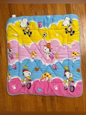 Vintage Peanuts Snoopy & Woodstock Toddler Quilt - Blue, Yellow, Pink